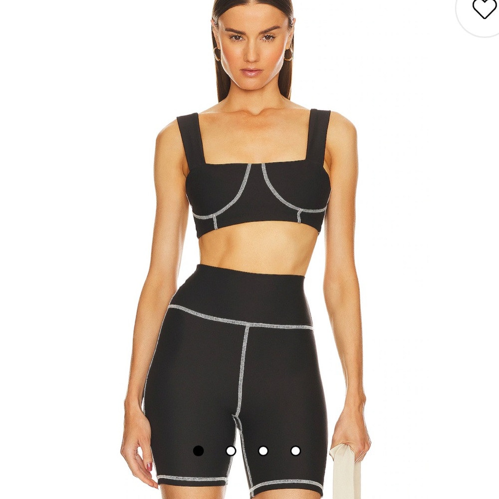 Weworewhat black alo workout set XS
